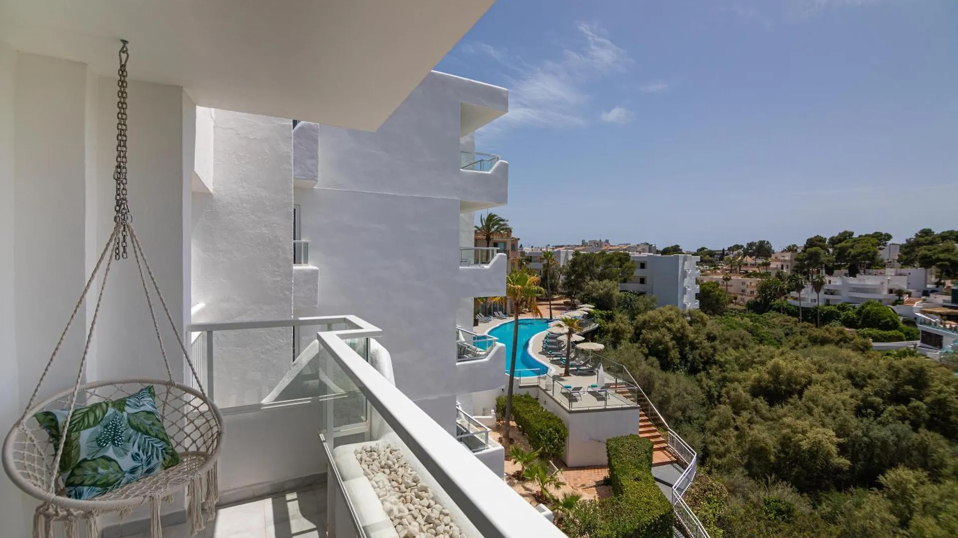 Ferrera Beach y Ferrera Suites anexo Cala D´Or Apartahotel